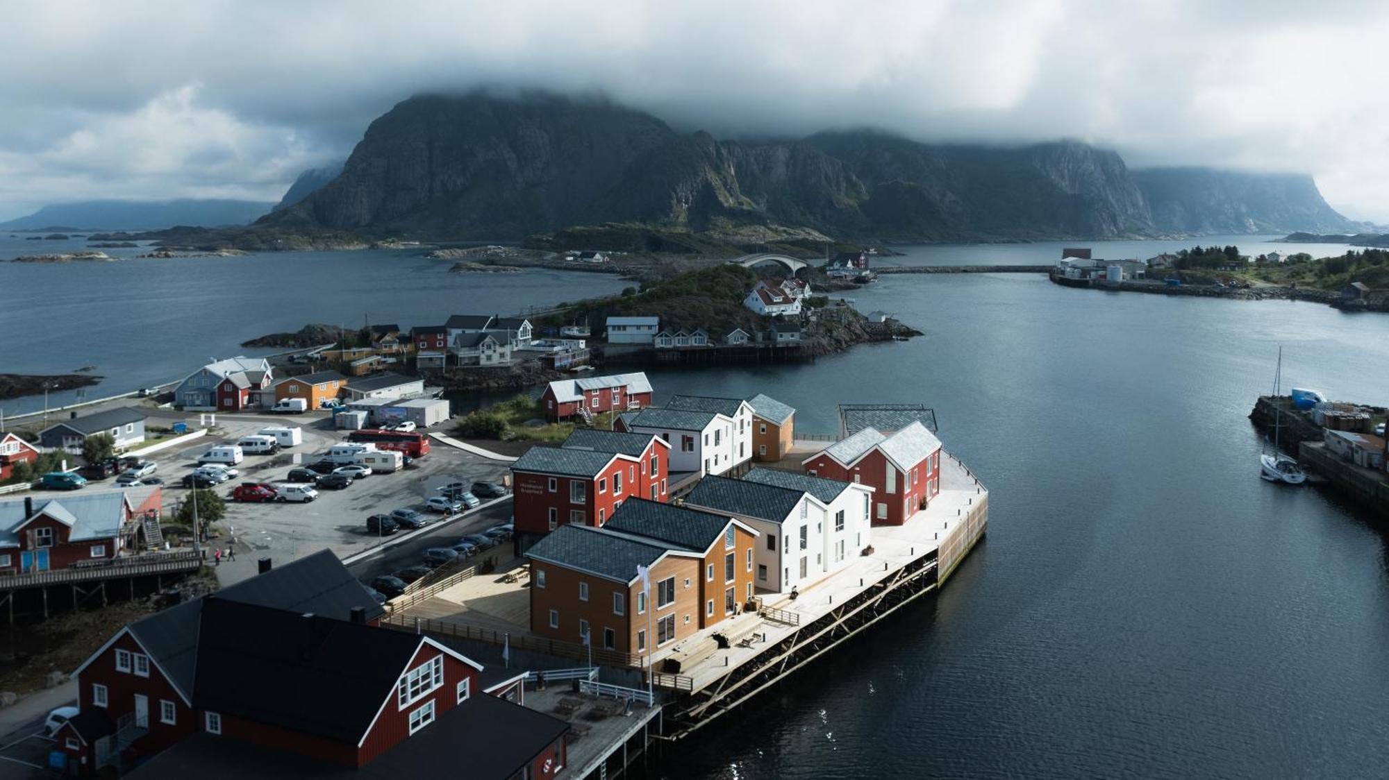 Henningsvaer Bryggehotell - By Classic Norway Hotels Esterno foto